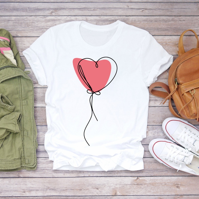 T-shirt bianche da donna motivo a cuore rosso stampato manica corta abiti Casual maglietta oversize top maglietta grafica Vintage y2k